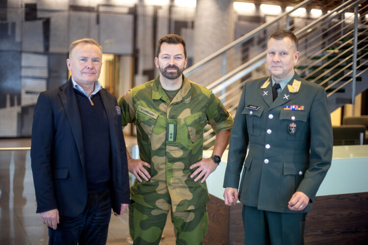 Lmh totalforsvarskontakt04