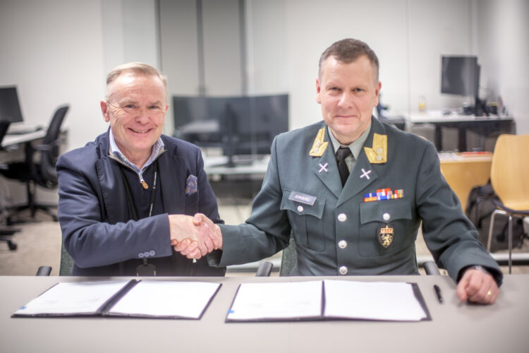 Lmh totalforsvarskontakt01